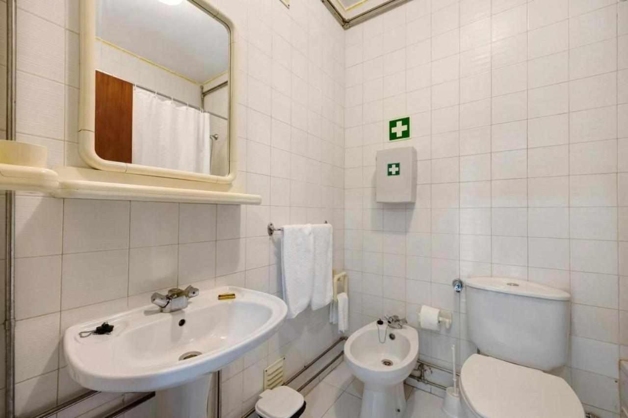 Apartamentos Torre Da Rocha Frente Ao Mar Portimão Εξωτερικό φωτογραφία